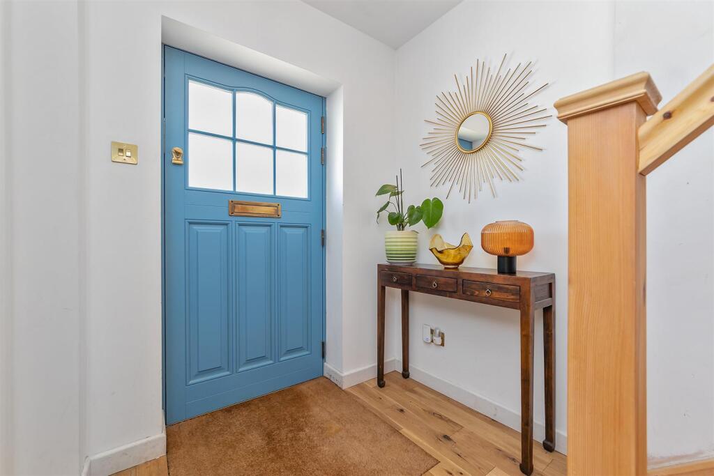 Additional image 25 of Butterfield Road, Wheathampstead, St. Albans