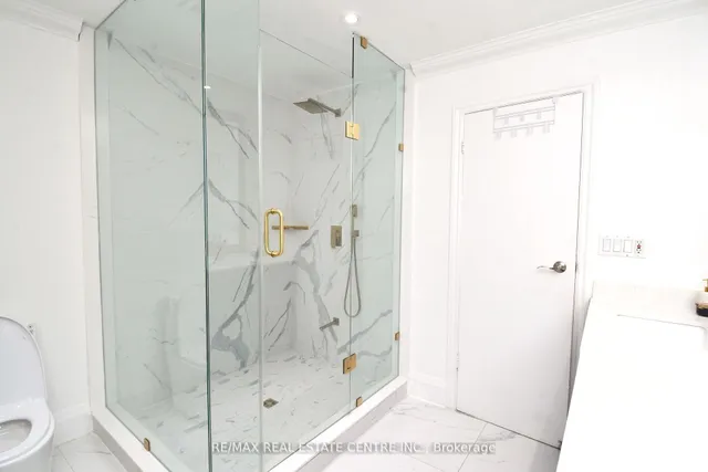 Additional image 32 of 17 Crescent Hill Dr