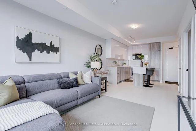 Additional image 2 of 2481 Taunton Rd Unit 607