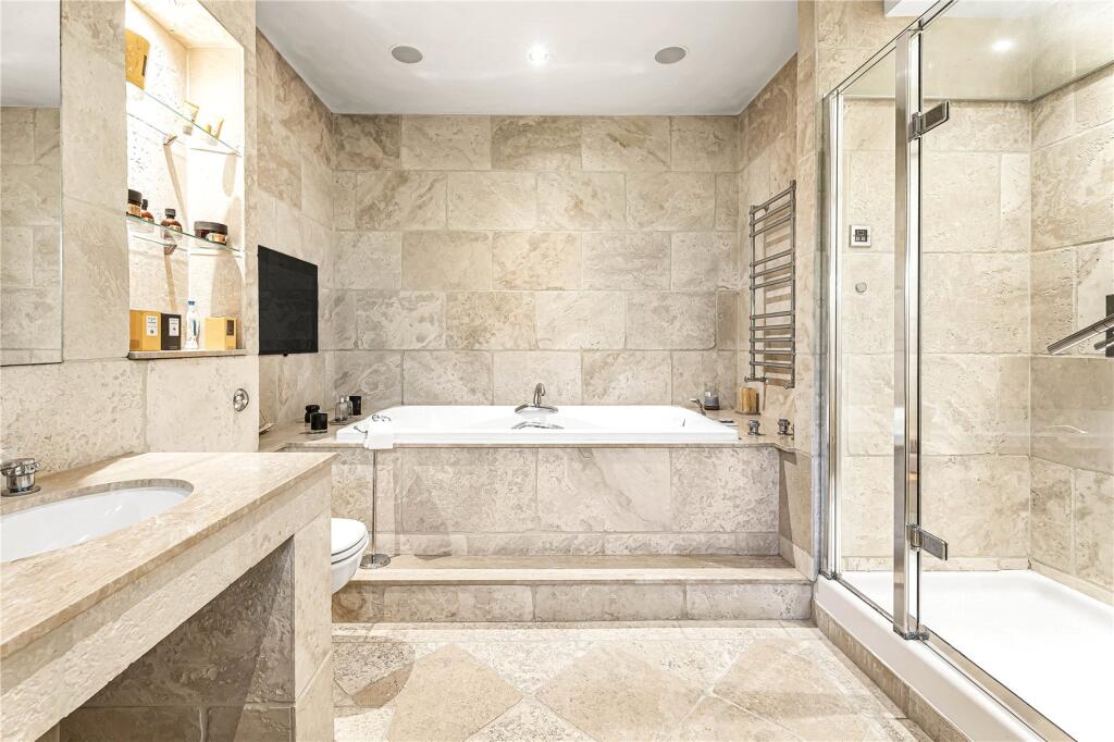 Additional image 22 of Park Street Lane, Park Street, St. Albans, Hertfordshire, AL2