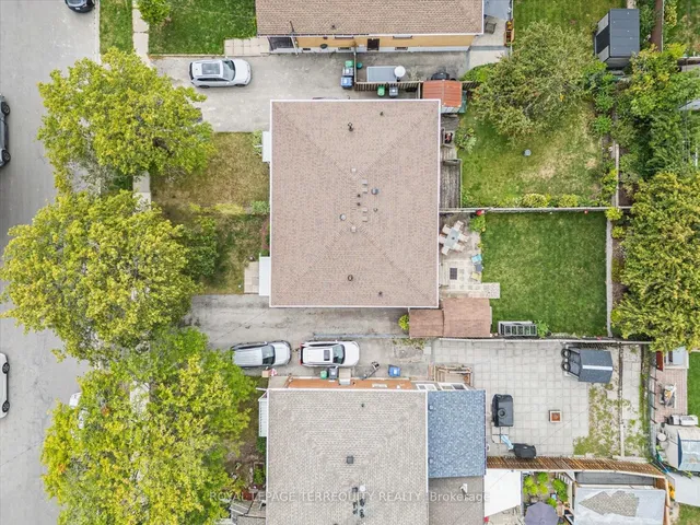 Additional image 35 of 1201 Kingsholm Dr