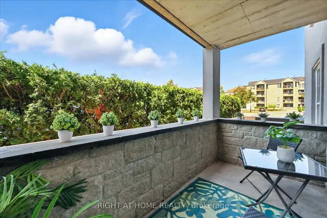 Additional image 18 of 1421 Walker's Line Unit 102