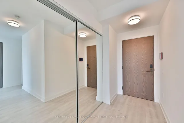 Additional image 12 of 20 Inn On The Park Dr Unit 1132