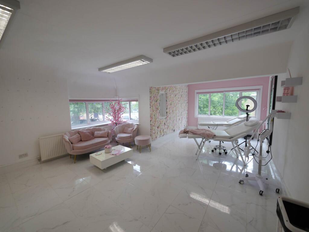 Additional image 4 of Room L ,  Kennelwood Lane, Hatfield