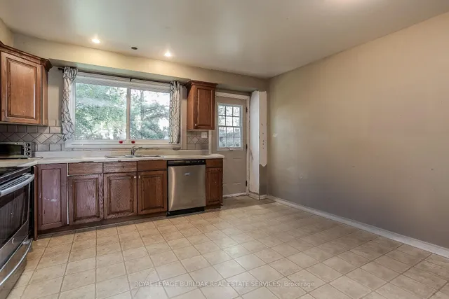 Additional image 9 of 4050 Longmoor Dr