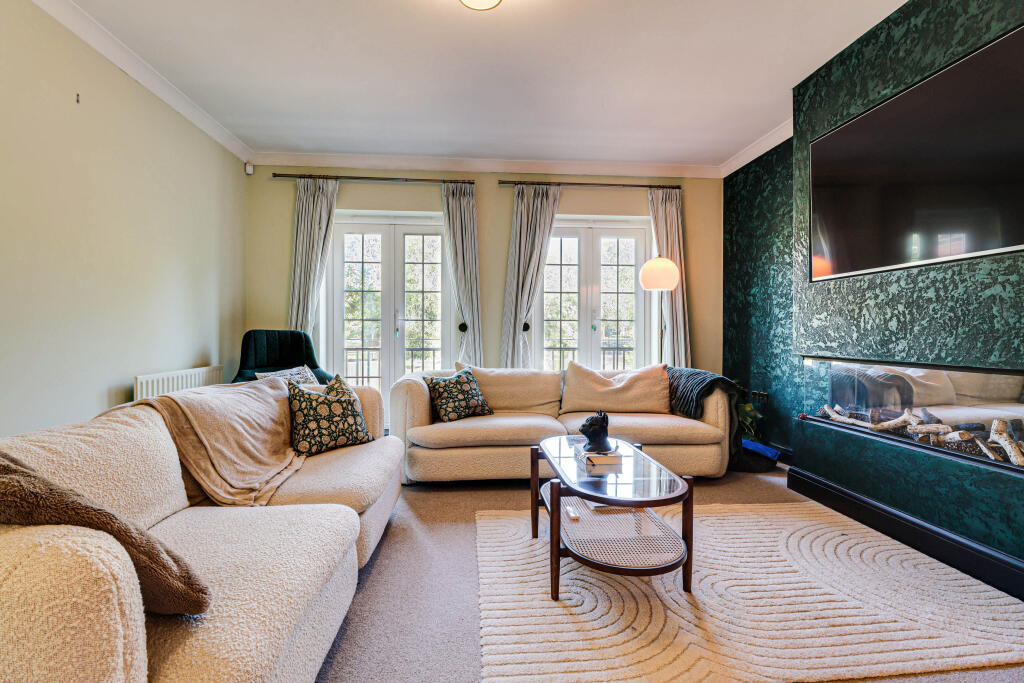 Additional image 4 of Boyes Crescent, London Colney, St. Albans, AL2