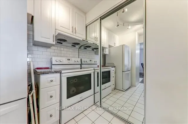 Additional image 14 of 88 Corporate Dr Unit 2602