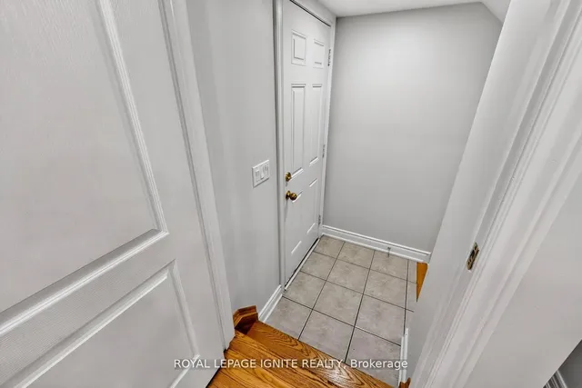 Additional image 34 of 24 Micarta Ave