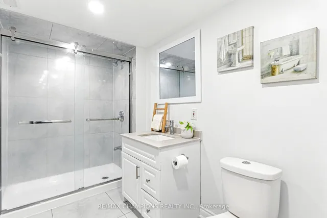 Additional image 33 of 35 Hercules Crt