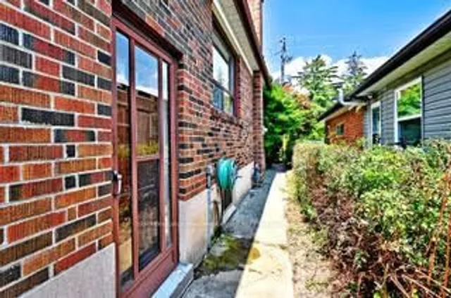 Additional image 34 of 19 Skipton Crt