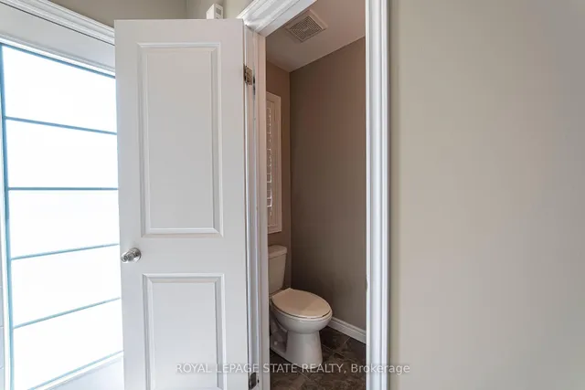 Additional image 7 of 28 Kingsborough Dr