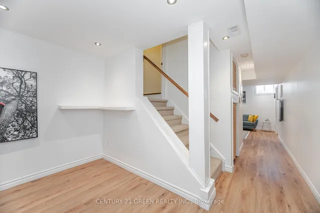 Additional image 25 of 411 Baverstock Cres