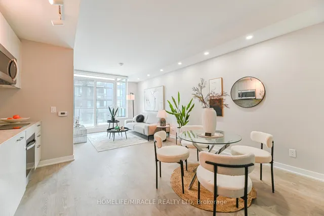 Additional image 7 of 1926 Lakeshore Blvd Unit 3811