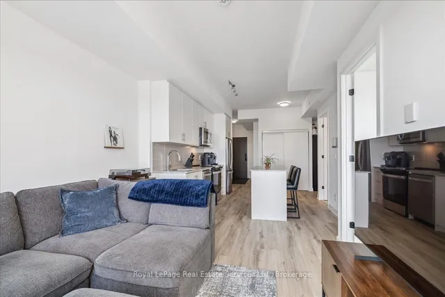 Additional image 25 of 335 WHEAT BOOM Dr Unit 2001