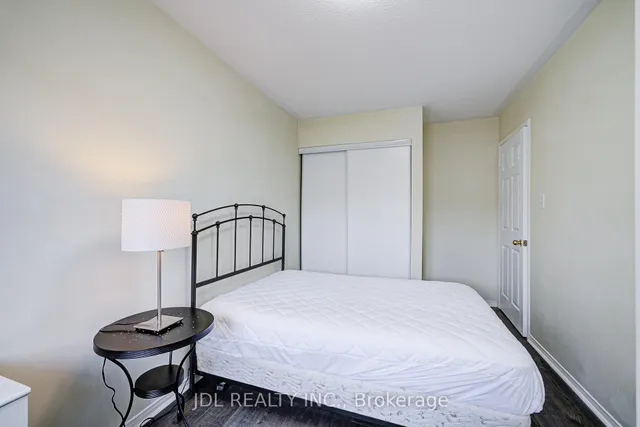 Additional image 21 of 4950 Albina Way Unit 81