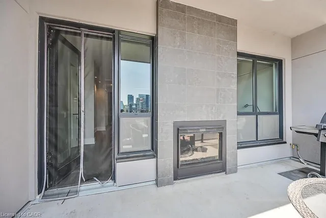 Additional image 16 of 181 James St Unit 804