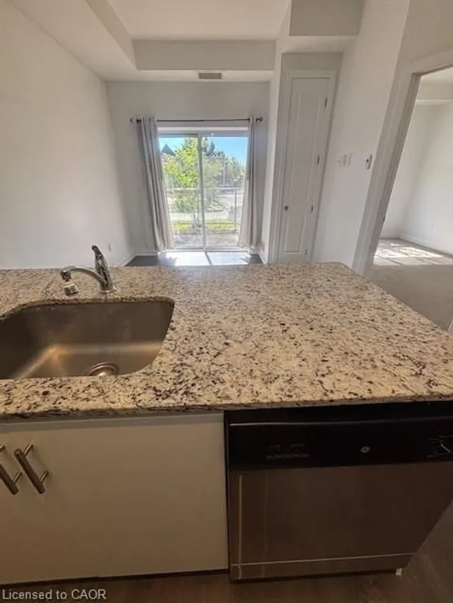 Additional image 4 of 4040 Upper Middle Rd Unit 101