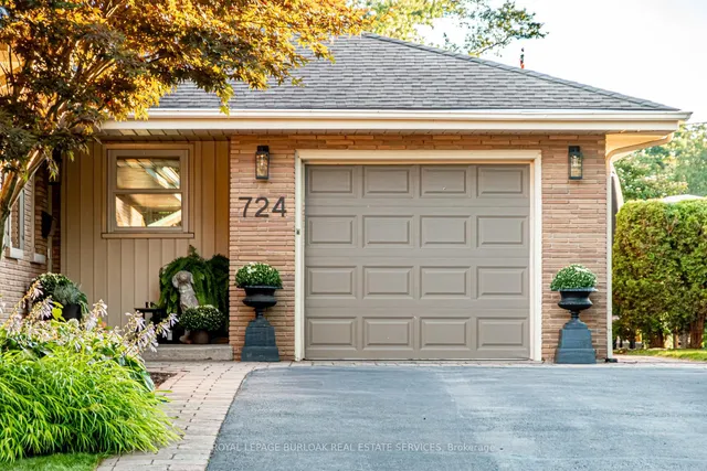 Additional image 6 of 724 Kingsway Dr