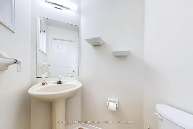 Additional image 17 of 54 Mistdale Cres