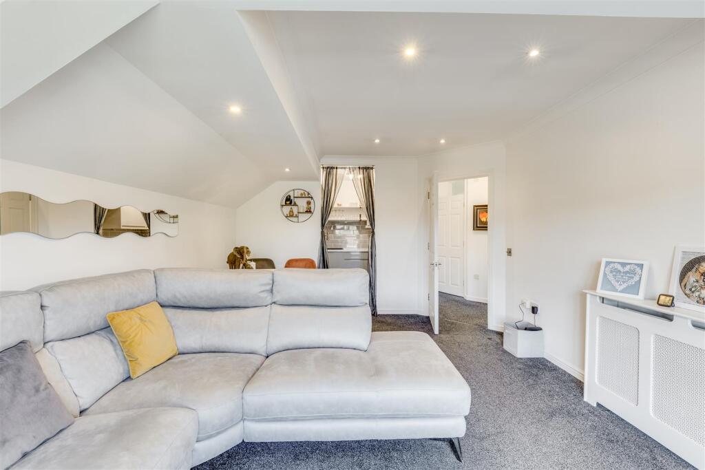 Additional image 11 of Beaumont House, Cole Green Lane, Welwyn Garden