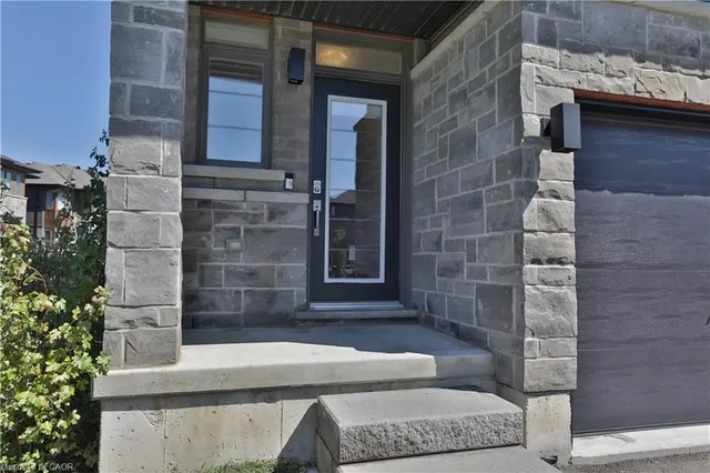 Additional image 3 of 94 Soho St