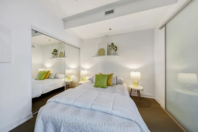 Additional image 19 of 15 Beverley St Unit 303