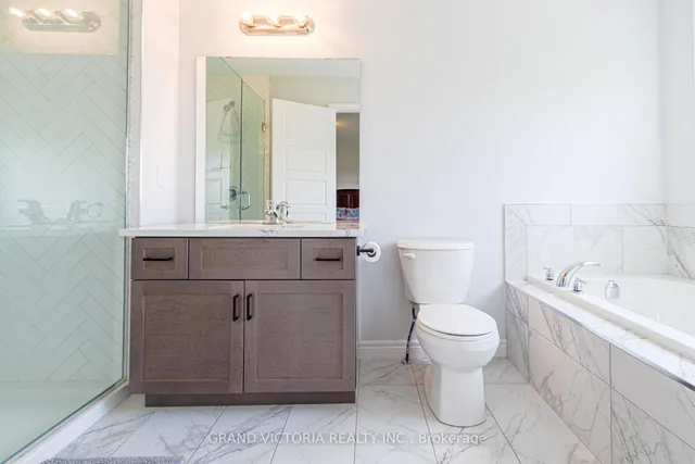 Additional image 8 of 28 Zoe Lane