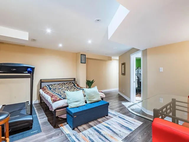 Additional image 25 of 674 Coach Dr