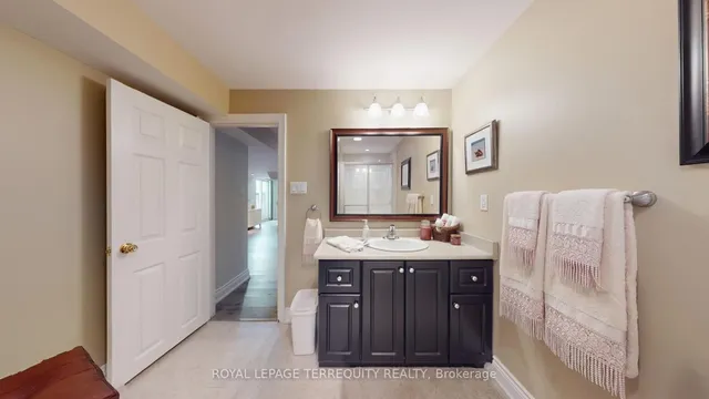 Additional image 41 of 133 Tideswell Blvd