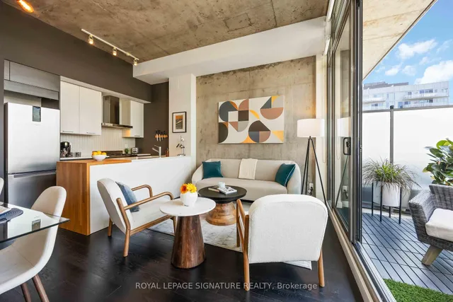 Additional image 3 of 90 Broadview Ave Unit PH-913