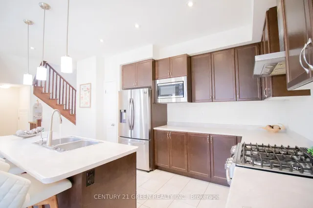 Additional image 19 of 58 Pinot Cres