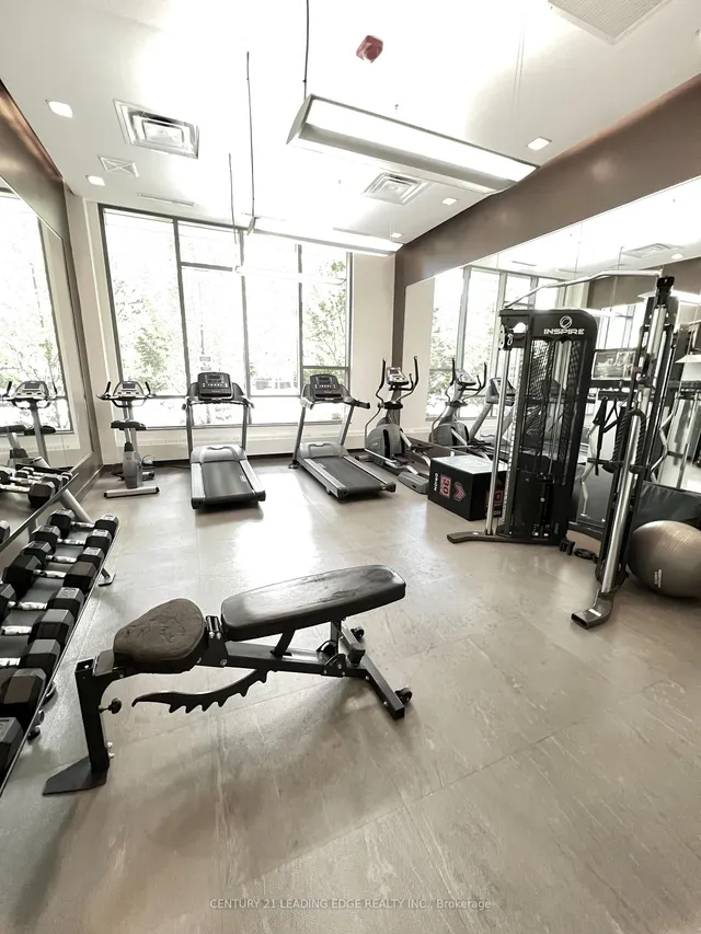 Additional image 11 of 28 AVONDALE Ave Unit 209