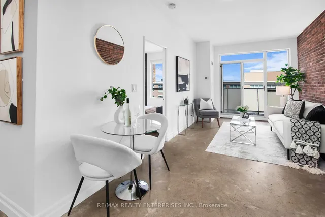 Additional image 15 of 1005 King St Unit 913