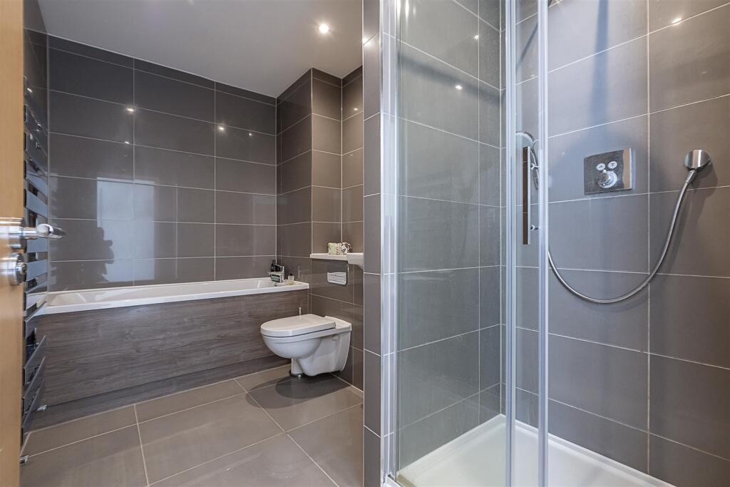 Additional image 10 of Gibbs Close, Harpenden