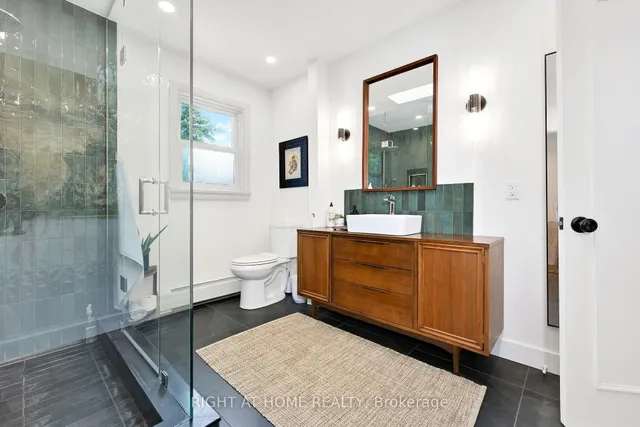 Additional image 21 of 655 Gayne Blvd