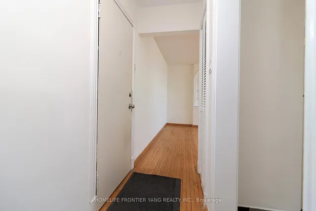 Additional image 2 of 2697 Lake Shore Blvd Unit 21