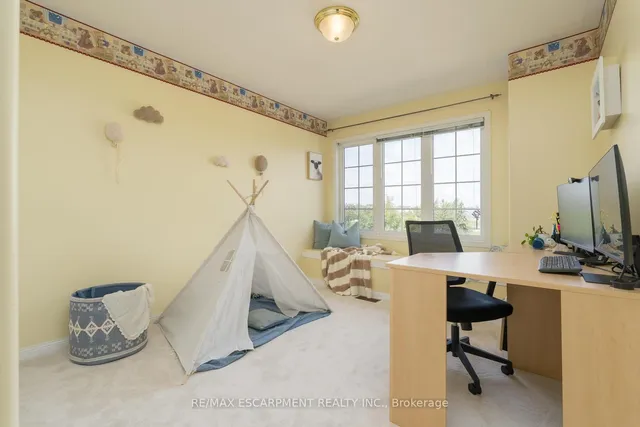 Additional image 33 of 673 Bennett Blvd