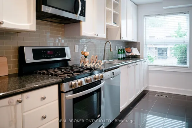 Additional image 5 of 393 Hansen RD North Rd