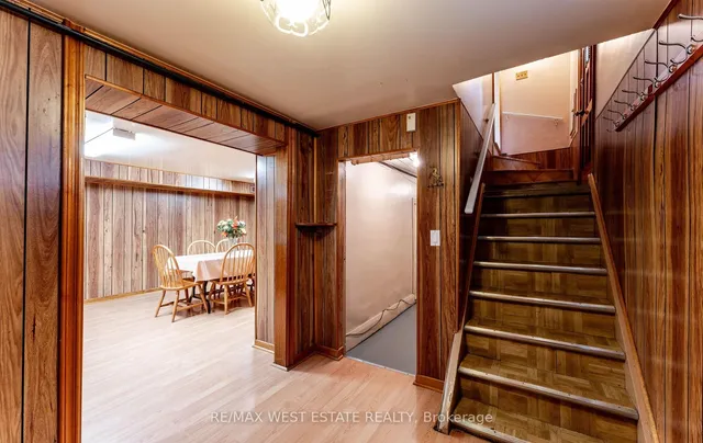 Additional image 29 of 1468 Wilson Ave