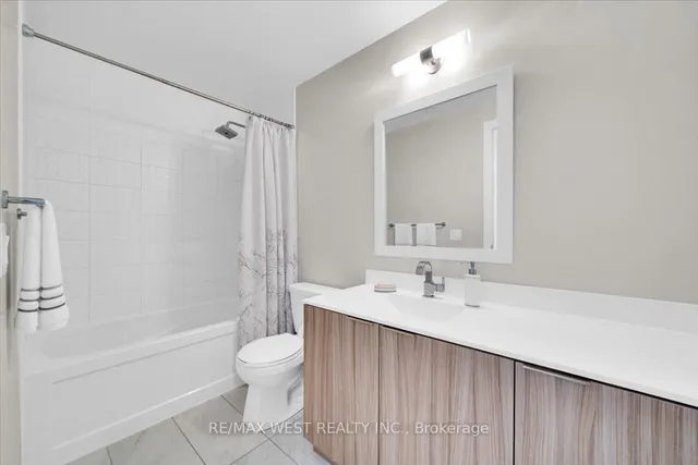 Additional image 13 of 56 Annie Craig Dr Unit 1603