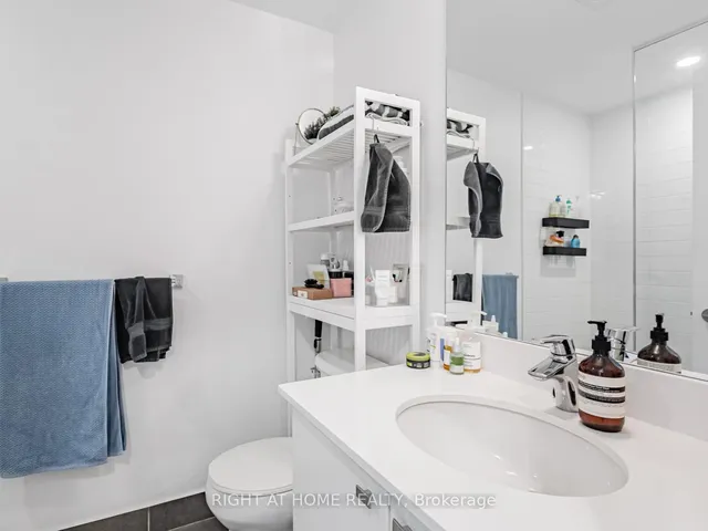 Additional image 4 of 69 Lynn Williams St Unit 1507