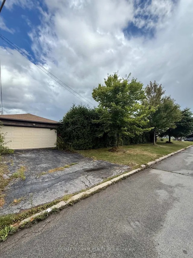 Additional image 7 of 90 Glen Long Ave