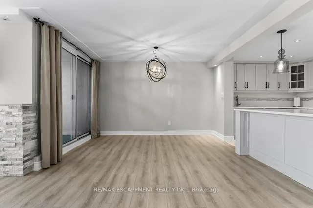 Additional image 19 of 40 Harrisford St Unit 305