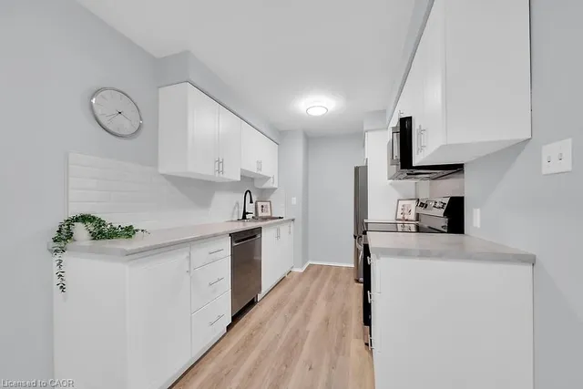 Additional image 15 of 1015 Upper Gage Ave Unit 4