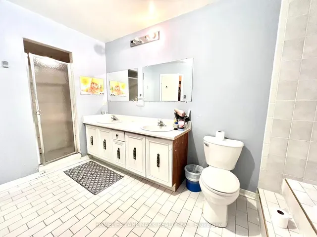 Additional image 19 of 327 Goldhawk Tr