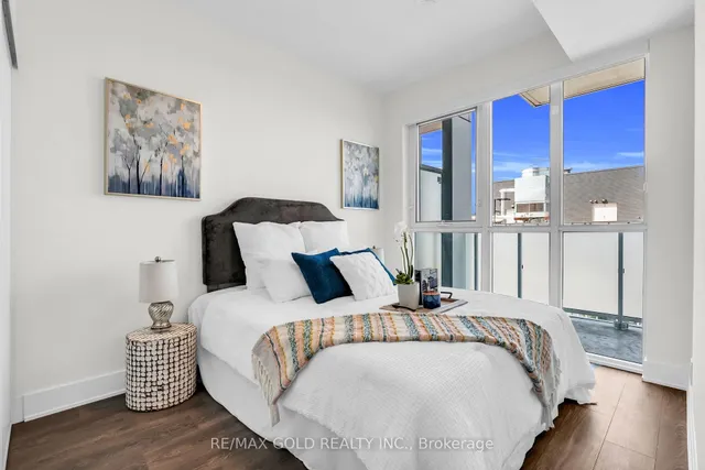 Additional image 10 of 188 FAIRVIEW MALL Dr Unit 2101