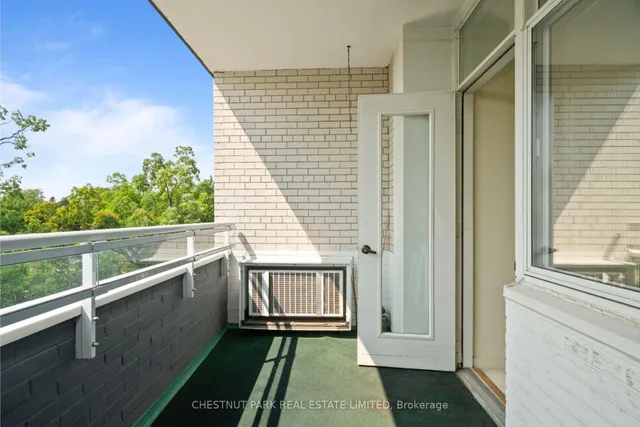 Additional image 23 of 500 Avenue Rd Unit 602