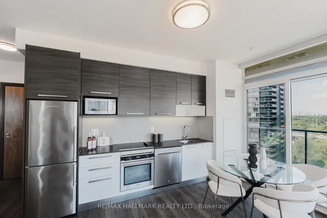 Additional image 10 of 36 PARK LAWN Rd Unit 1609