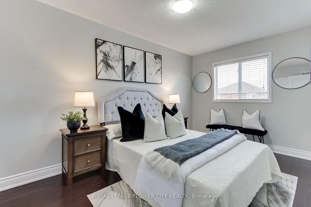 Additional image 34 of 6 Studebaker Tr