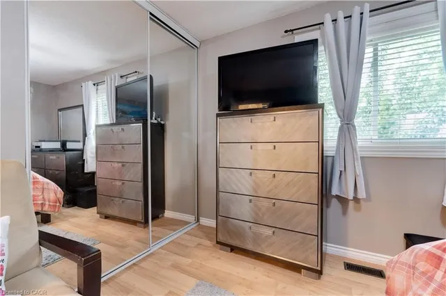 Additional image 27 of 1190 Upper Ottawa St Unit 43